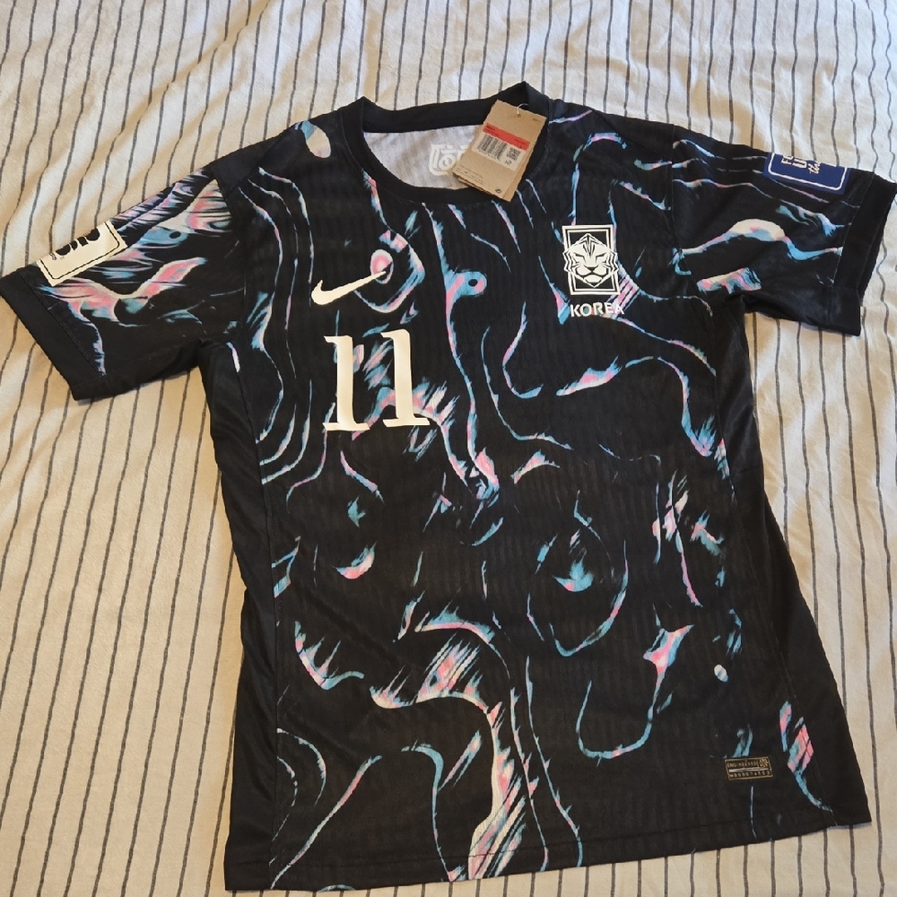 Nike Black and Multicolor Swirl Soccer Jersey